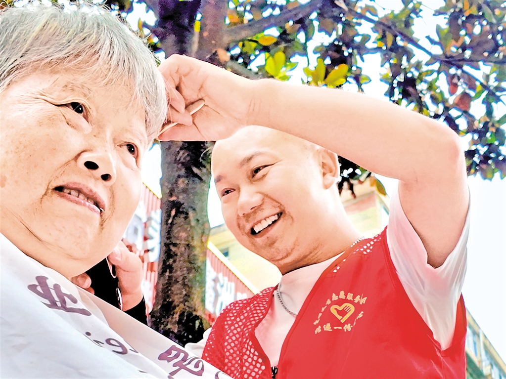 龔甲超:傳善授業(yè)競(jìng)芬芳